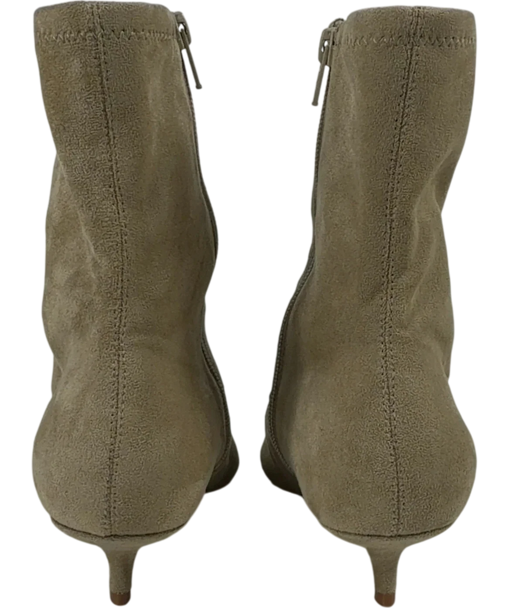 River Island Beige faux suede kitten heel boot, size UK 6 EU 39 👠 — back