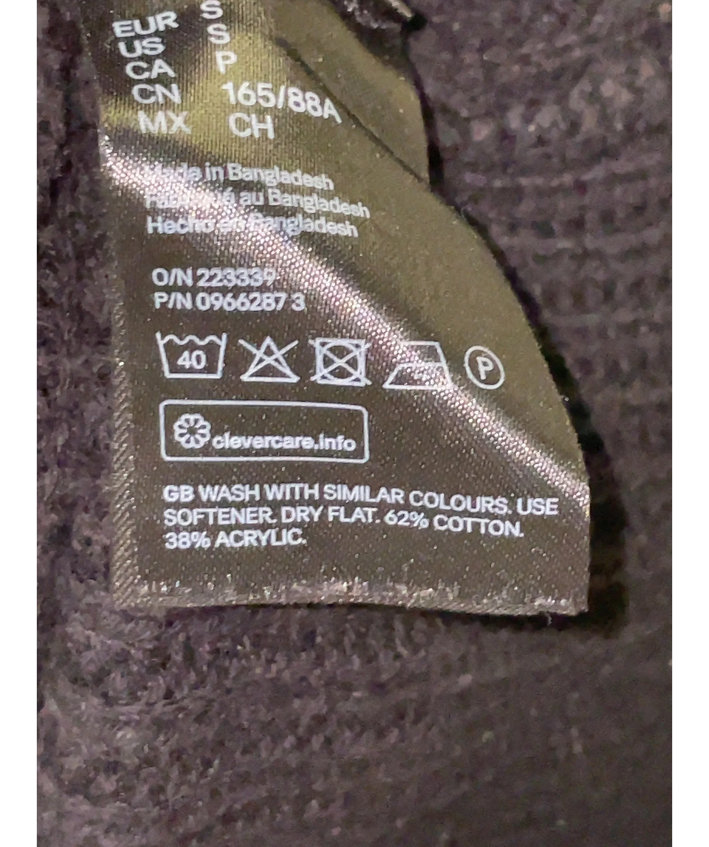 H&M Black Colour, size UK S — label
