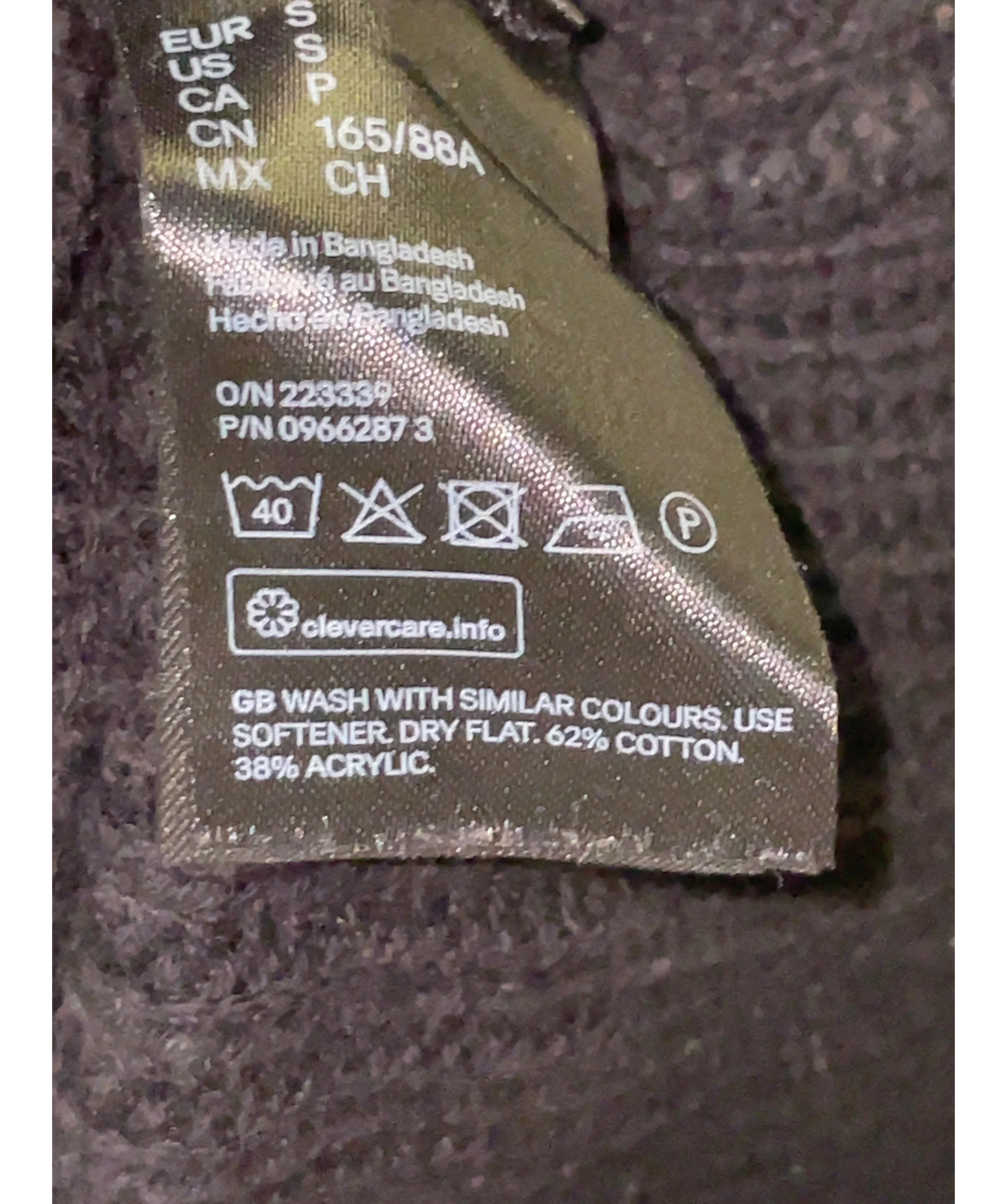H&M Black Colour, size UK S — label
