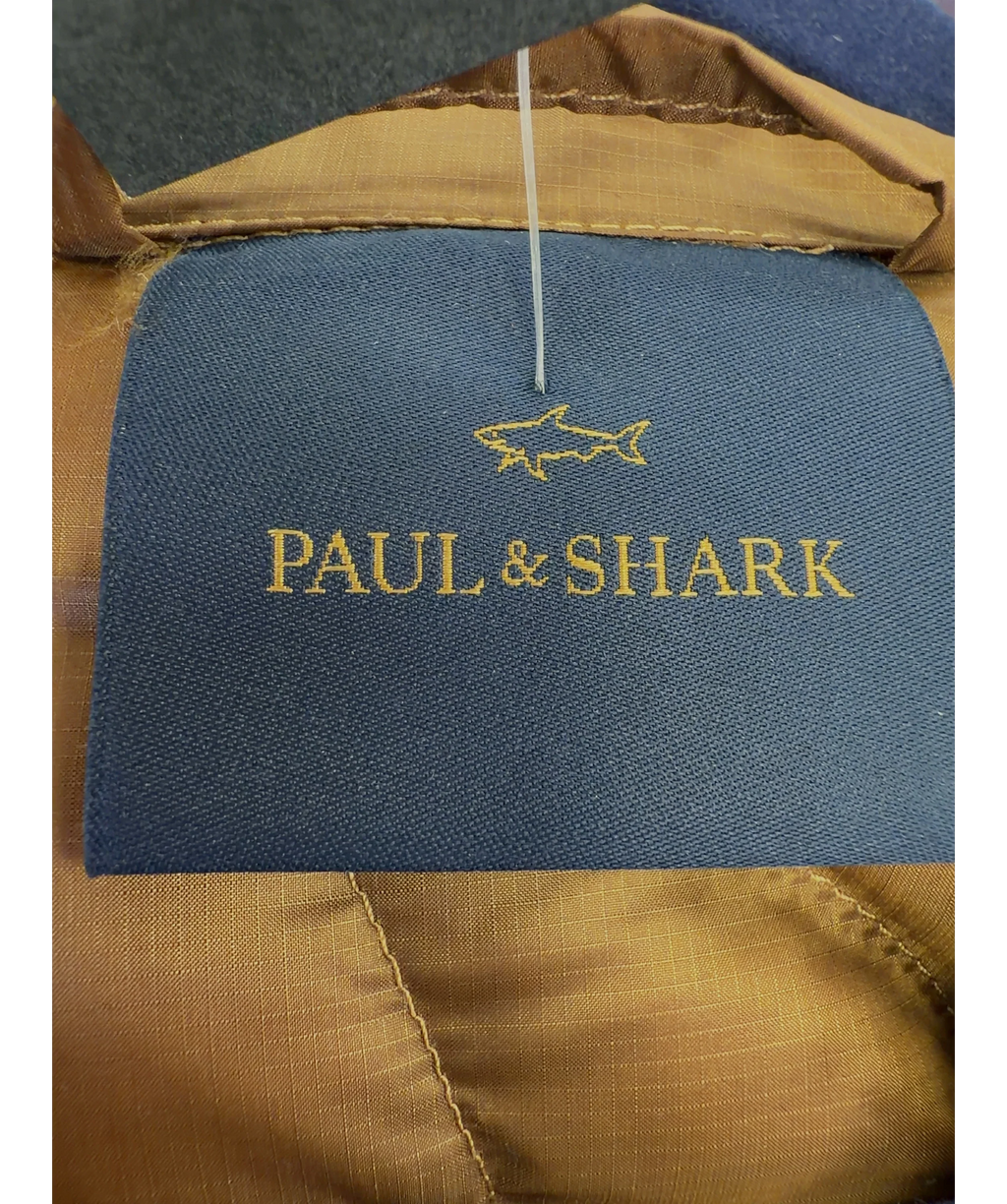 Paul & Shark Brown Wave-Pattern Quilted Primaloft Puffer Jacket, size UK S — detail