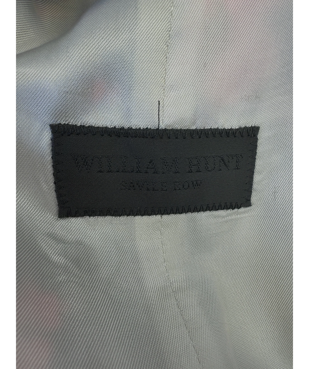William Hunt navy Colour, size UK 38" CHEST — detail