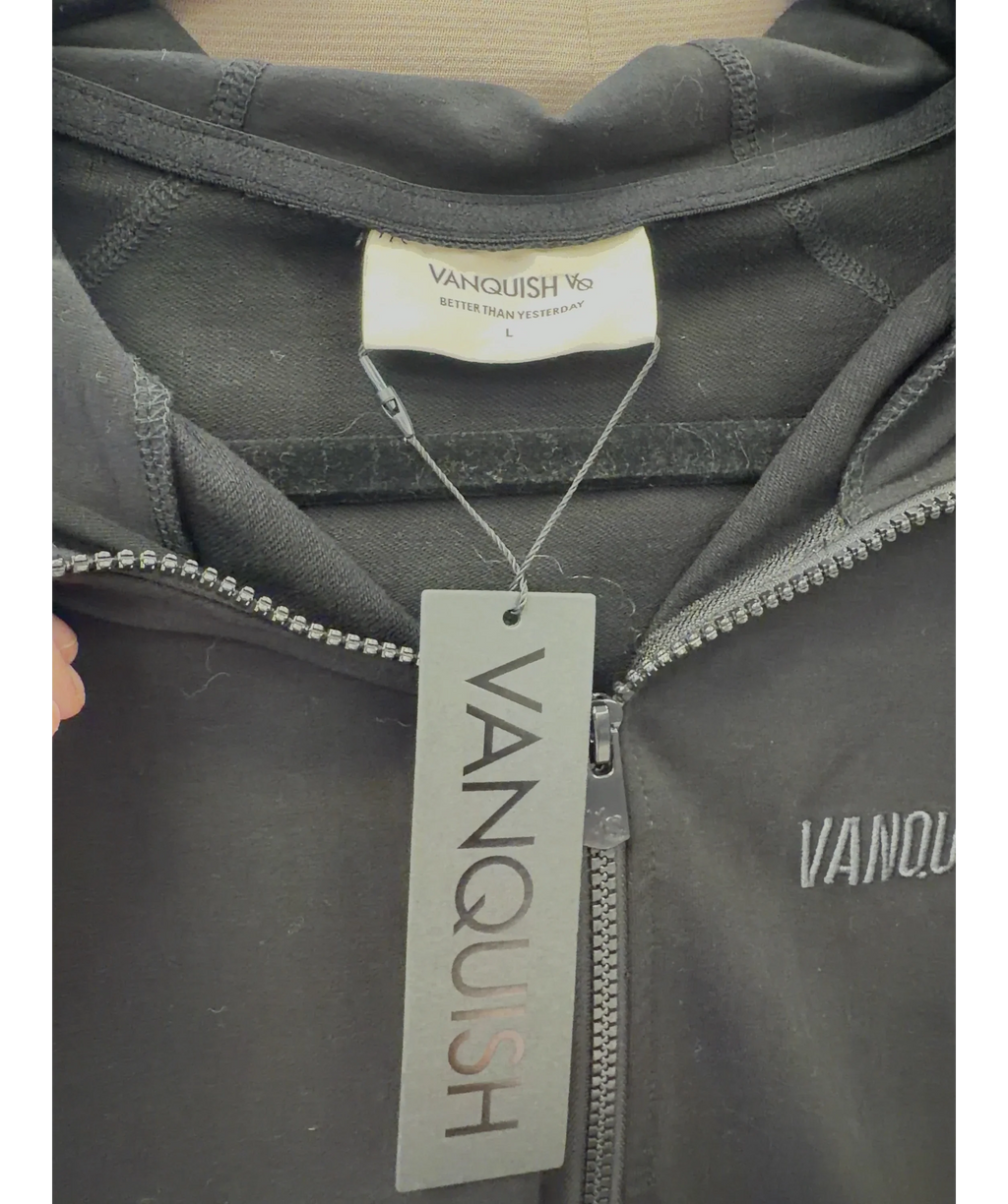 Vanquish Black Colour, size UK L — detail