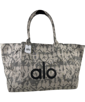 Alo Yoga Iconic Shopper Tote Bag Grey Tie-Dye
