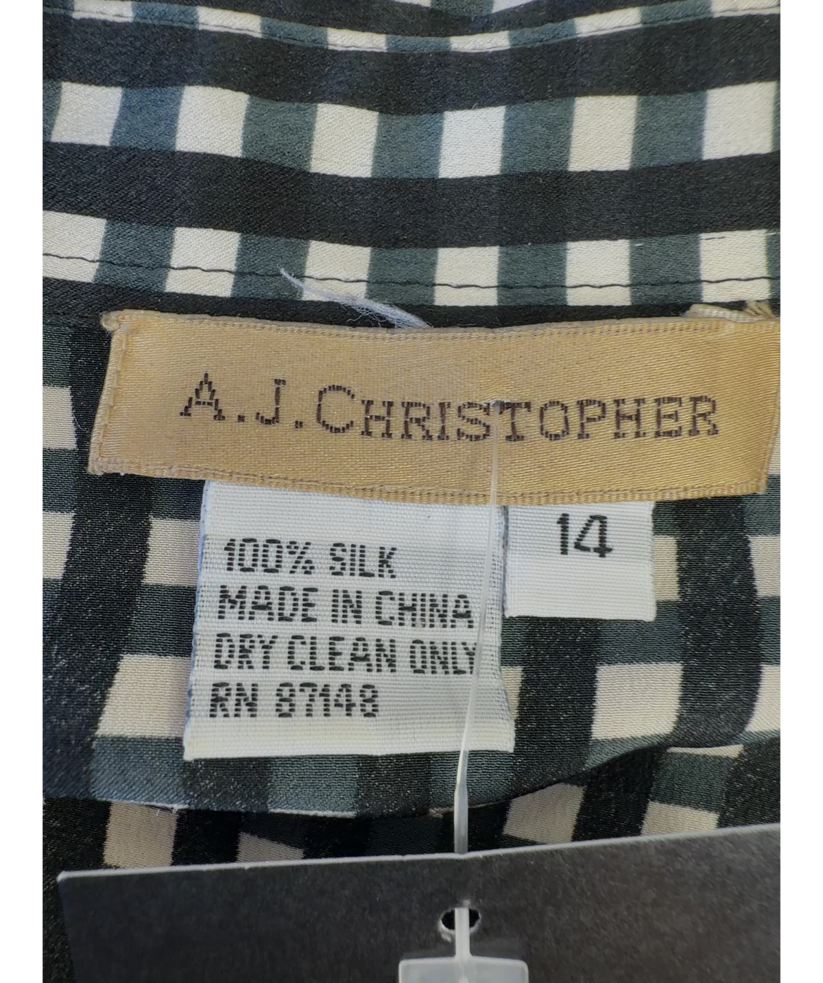 A.J. Christopher Green Colour, size UK 14 — detail