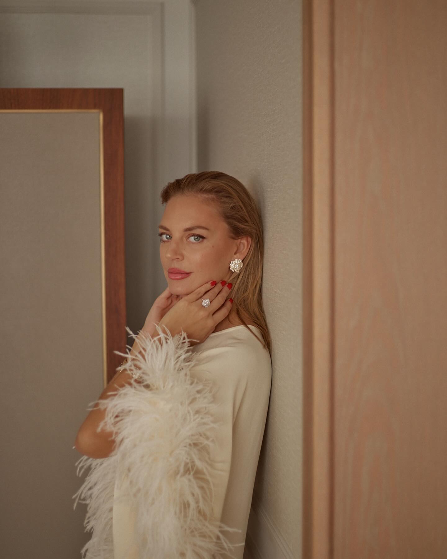 Taller Marmo Cream Ubud Feather Trim Gown UK 8