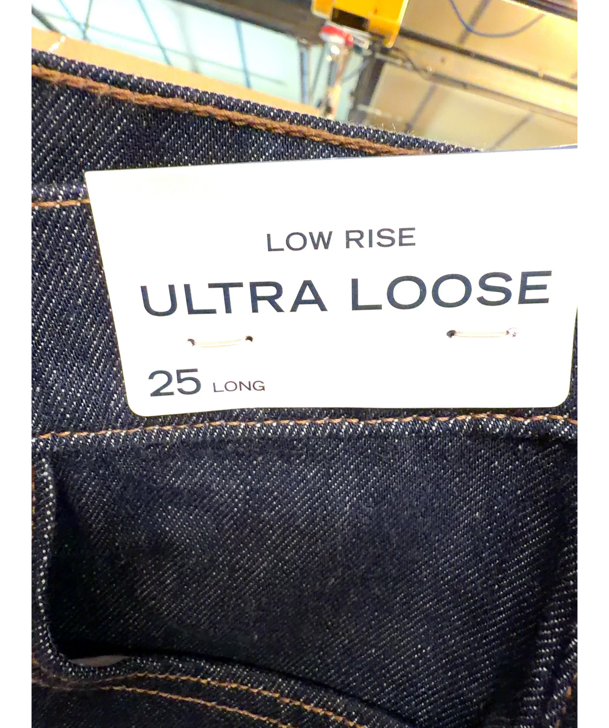ABERCROMBIE & FITCH dark blue Low Rise Ultra Loose Jeans, size W25 — care label