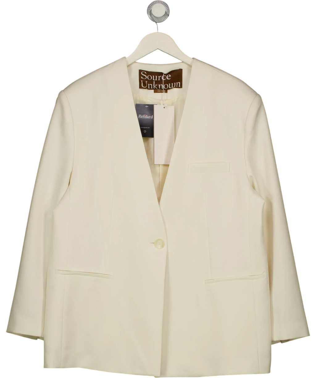 Source Unknown Cream Colour — fabric detail