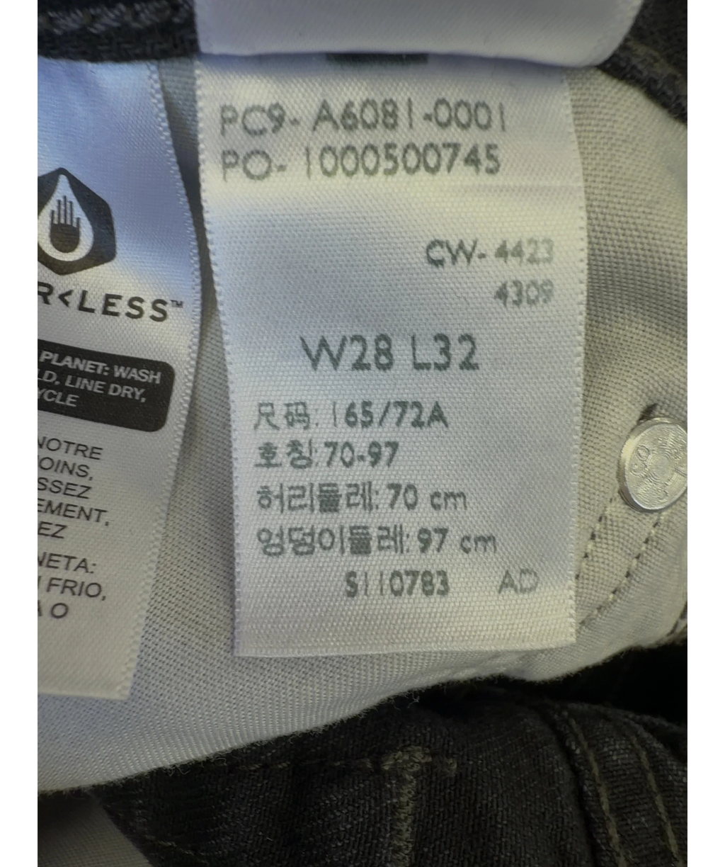 levis Black RIBCAGE WIDE LEG, size W28 — care label