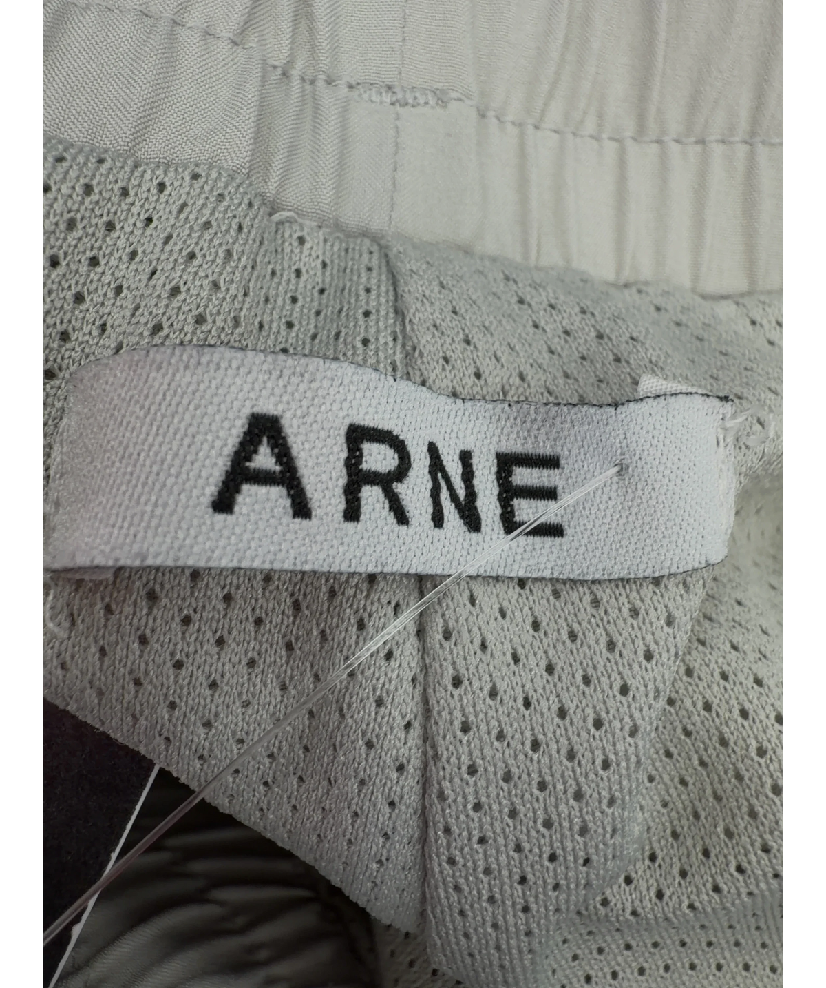 ARNE Grey Colour, size UK L — detail
