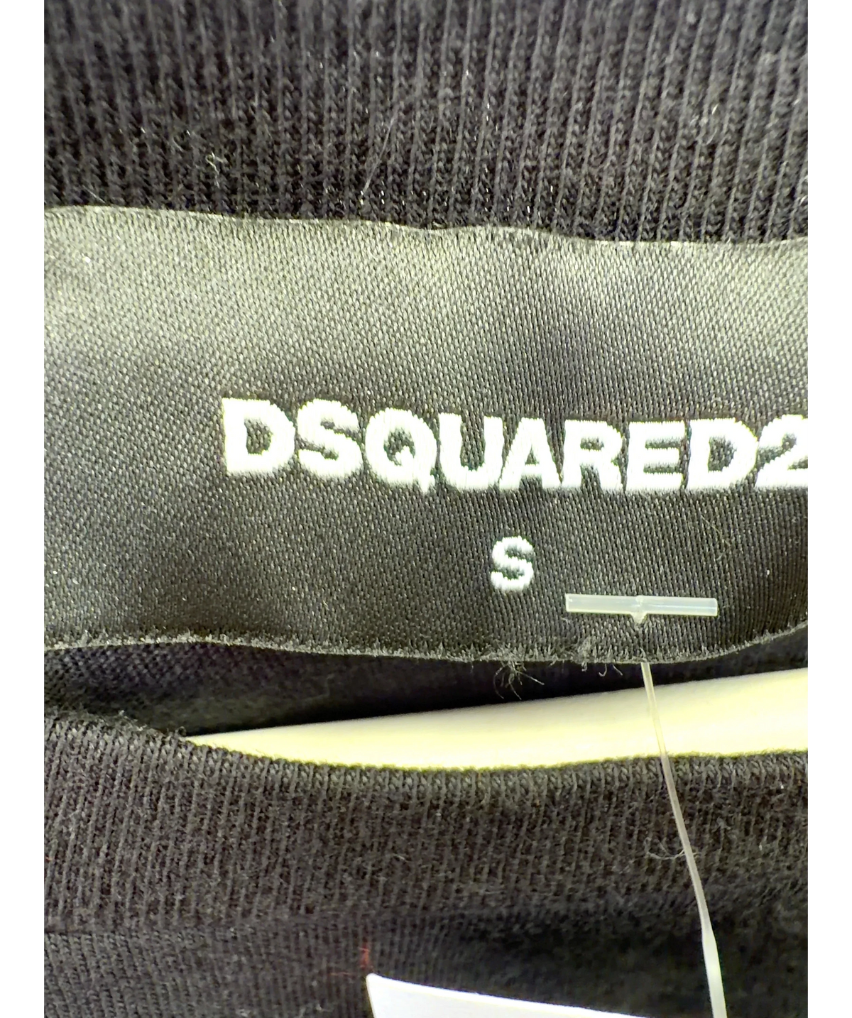 DSQUARED2 Black Black Red Logo Slouch Fit T-Shirt, size UK S — detail