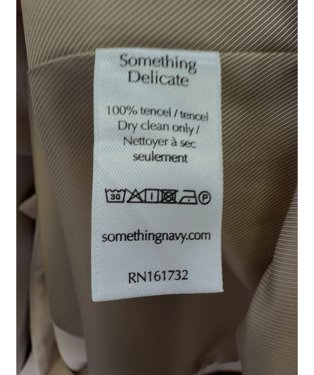 Something Navy Beige Something Delicate Blazer, size UK XXS — label