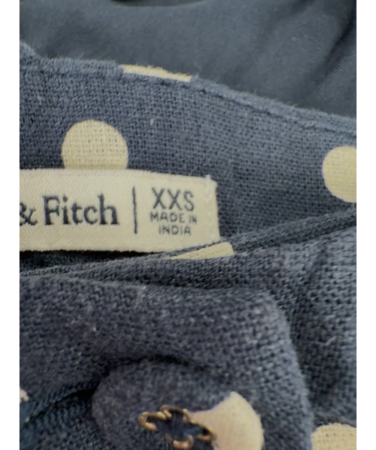 ABERCROMBIE & FITCH navy Colour, size UK XXS — care label