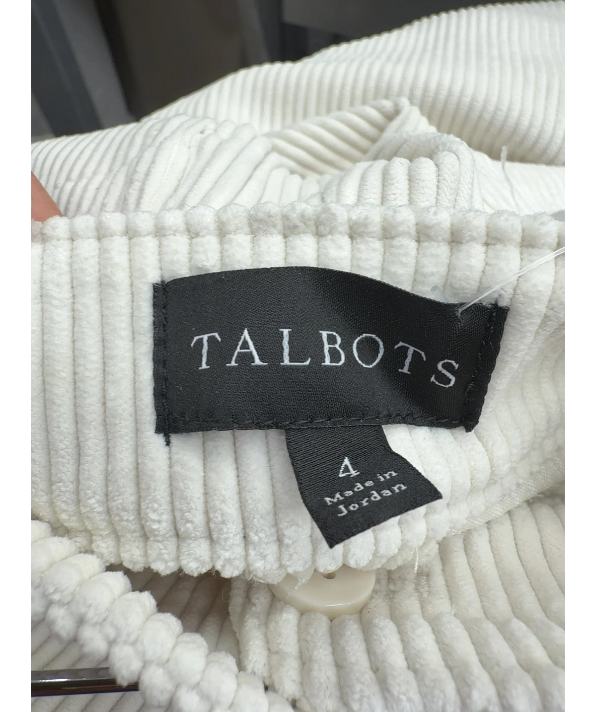 TALBOTS Cream Colour, size UK 4 — detail