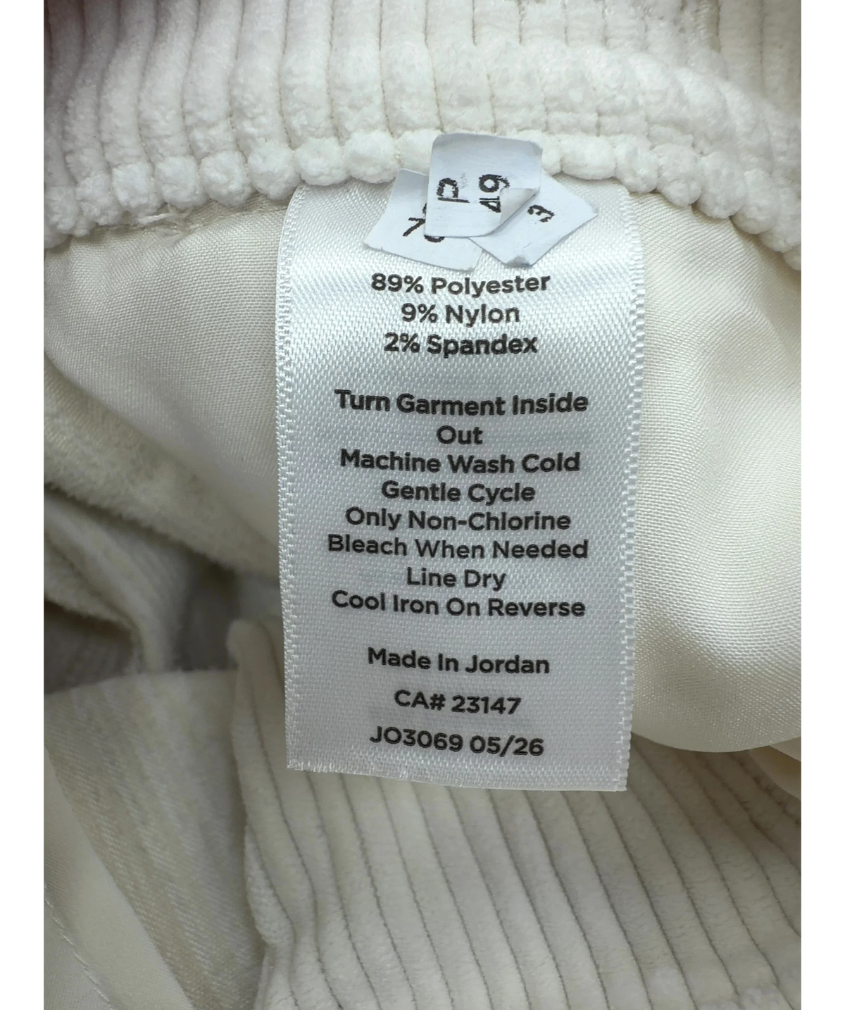 TALBOTS Cream Colour, size UK 4 — label