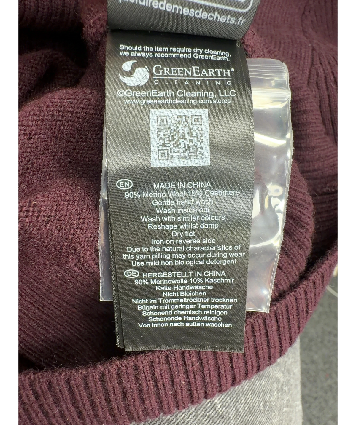 Hobbs burgundy The Amira Wool Cashmere Jumper, size UK M — label