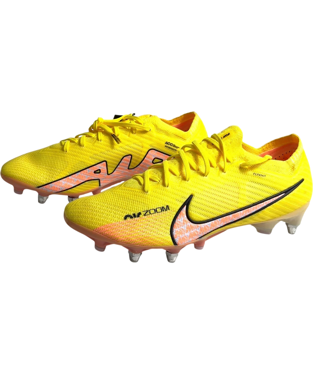 Nike Yellow Air Zoom Mercurial Vapor 15 Elite SG-Pro, size UK 10 EU 44 👞 — label