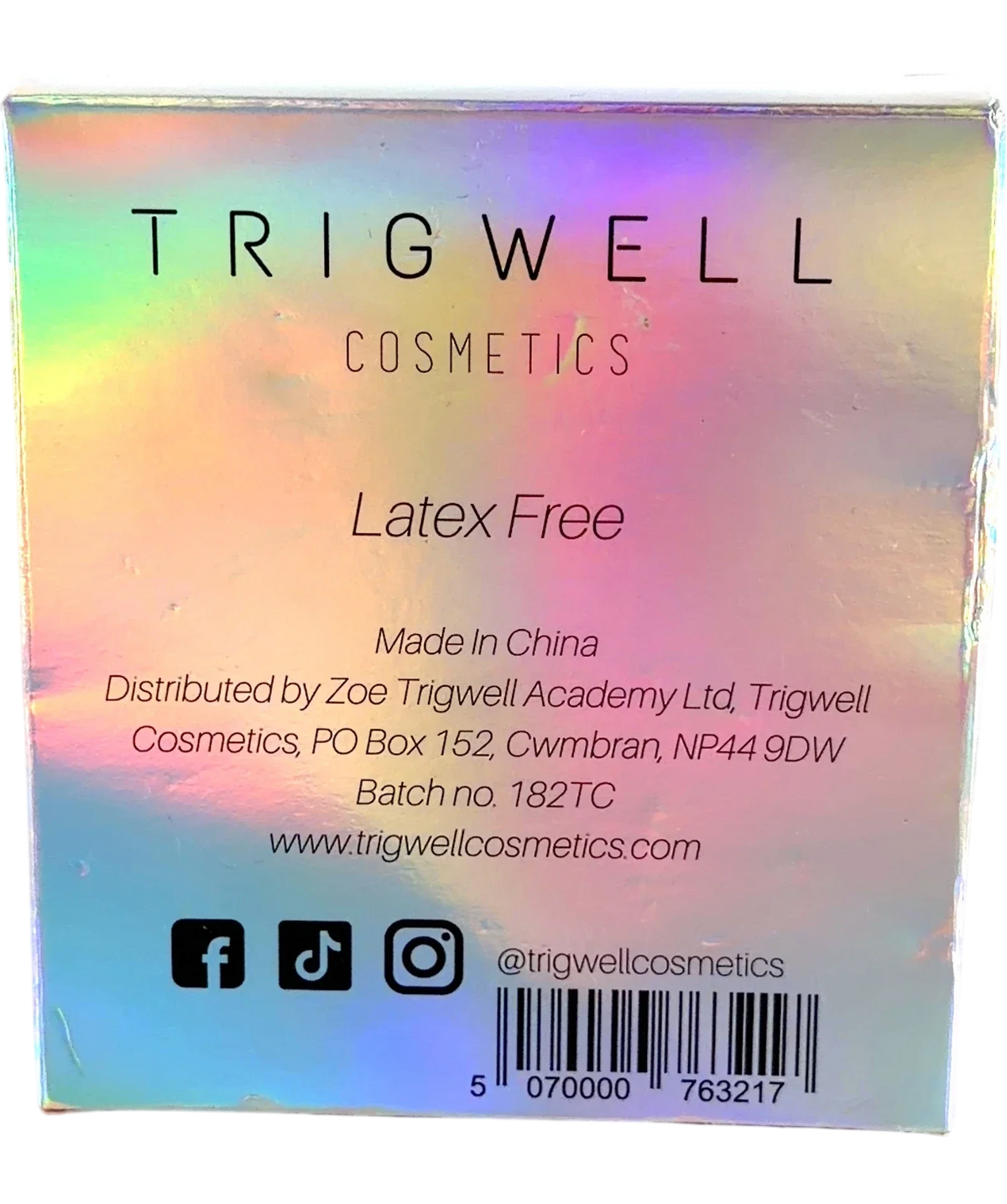 Trigwell Cosmetics Velvet Powder Puff Duo, size 1 — back