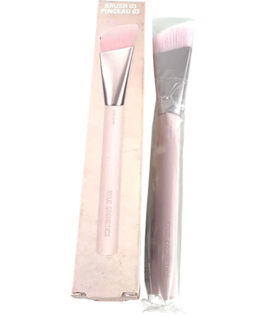 Kylie Cosmetics Skin Tint Brush 03 Slanted