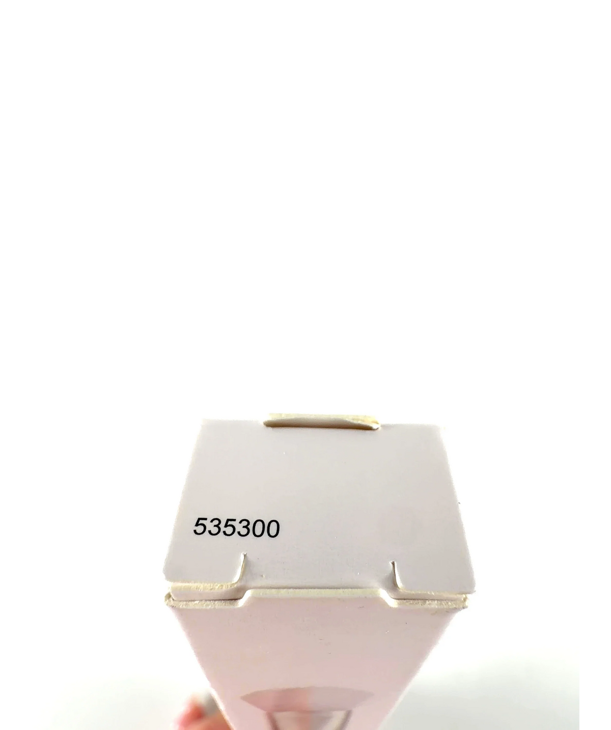 Kylie Cosmetics Precise Sculpting Complexion Brush 05, size 1 — detail