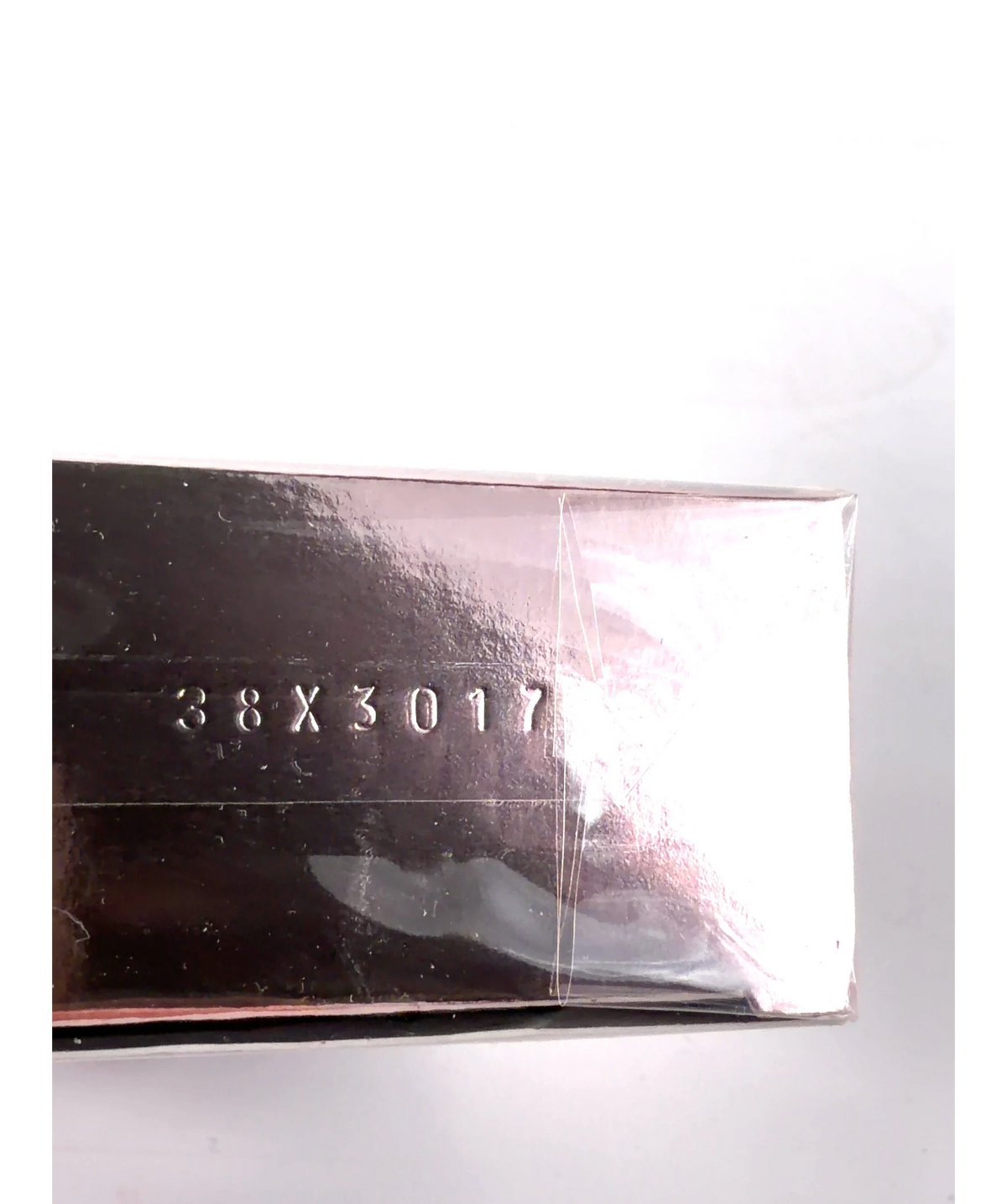 Yves Saint Laurent Black Opium Eau de Parfum, size 50ml — detail