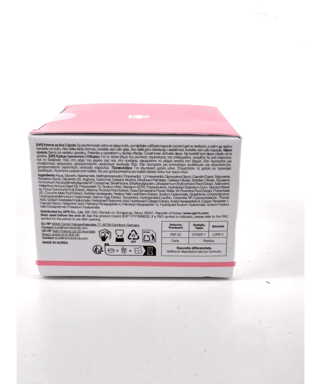 Medicube PDRN Pink Collagen Capsule Cream, size 55g — fabric detail