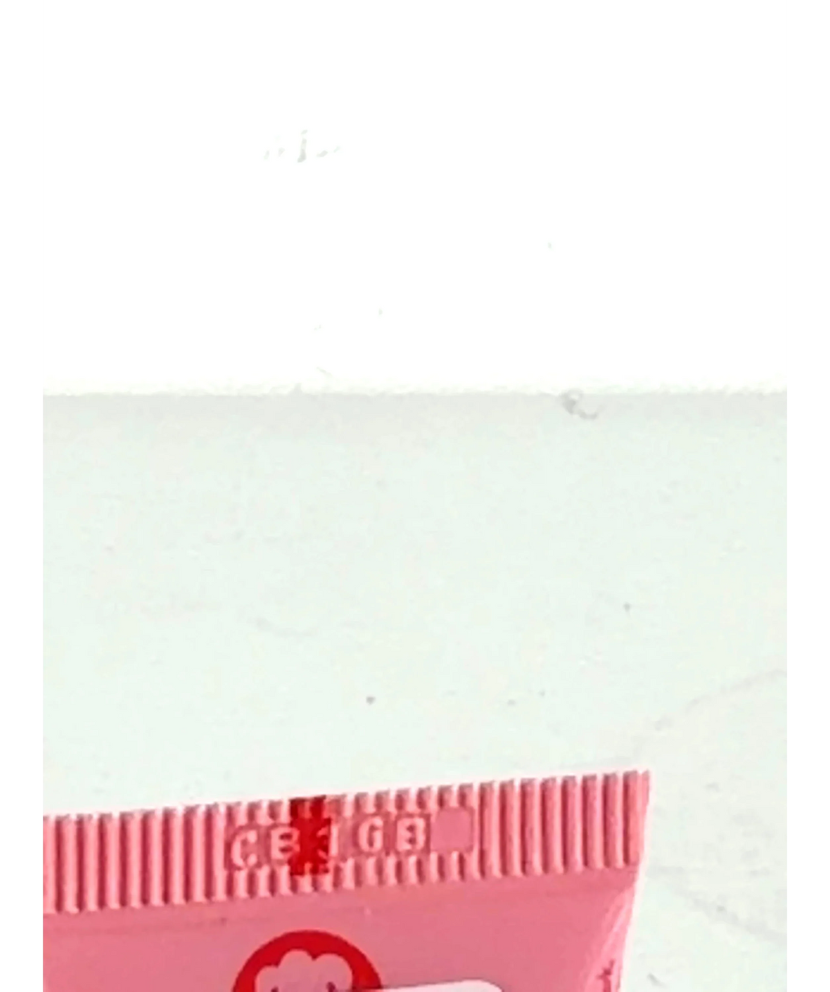 Lano Lips Multi-Balm Strawberry 101 Ointment Multi-Balm, size 10g — detail