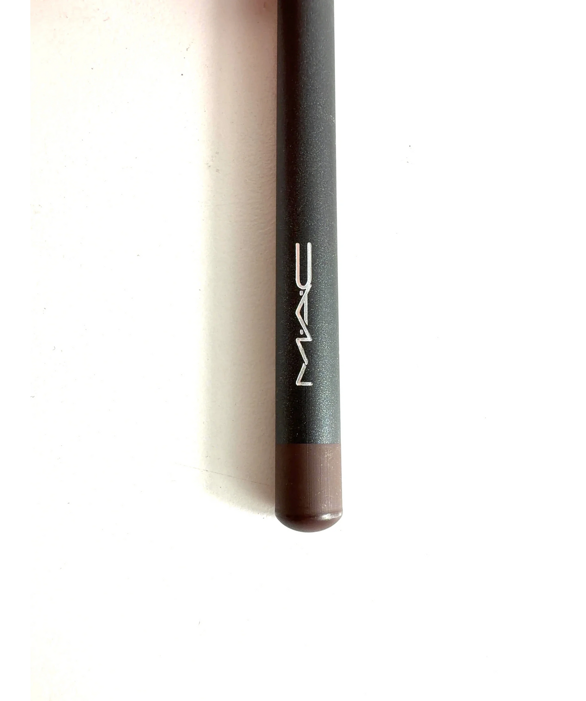 MAC CHESTNUT CHESTNUT LIP PENCIL CRAYON À LÈVRES, size 1.45g — label