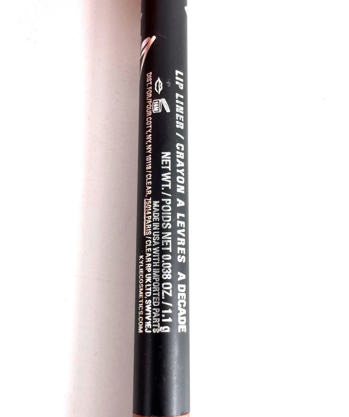Kylie Jenner A DECADE Lip Liner, size 1.1g — care label