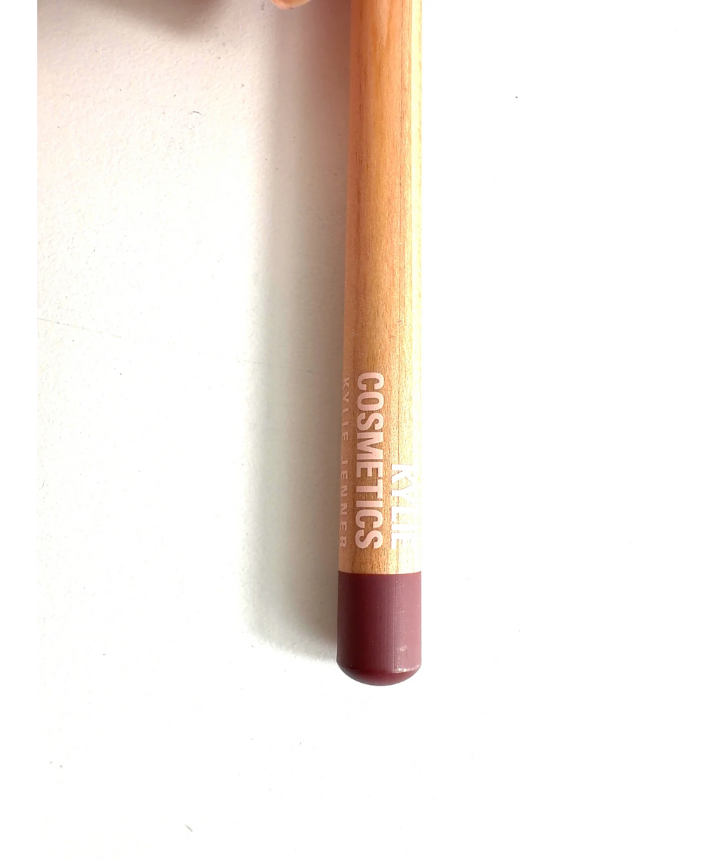 Kylie Cosmetics SOMETHING GREIGE Precision Pout Lip Liner, size 1.14g — label