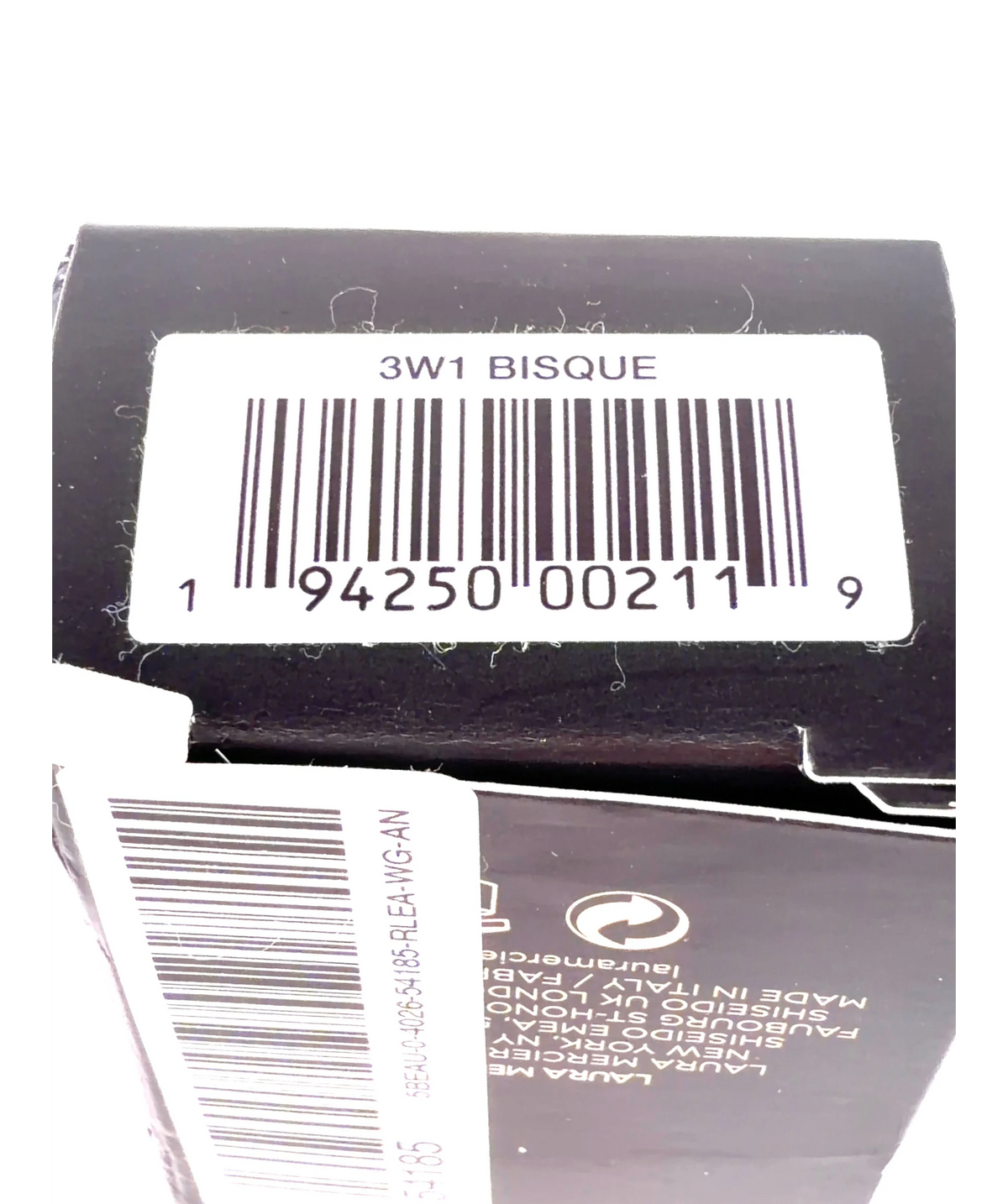Laura Mercier 3W1 BISQUE Tinted Moisturizer Oil Free Natural Skin Perfector SPF 20, size 50ml — detail