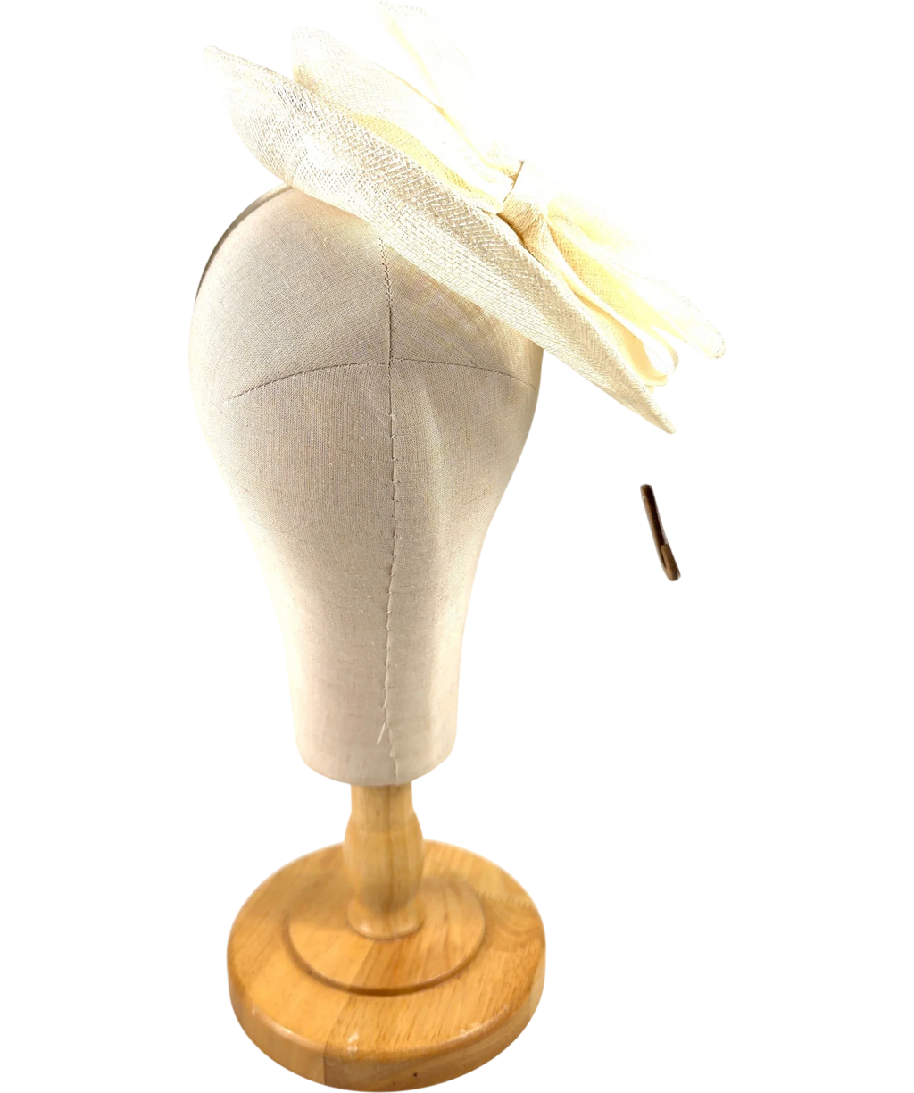 Accessorize Cream Structured Disc Bow Fascinator — fabric detail