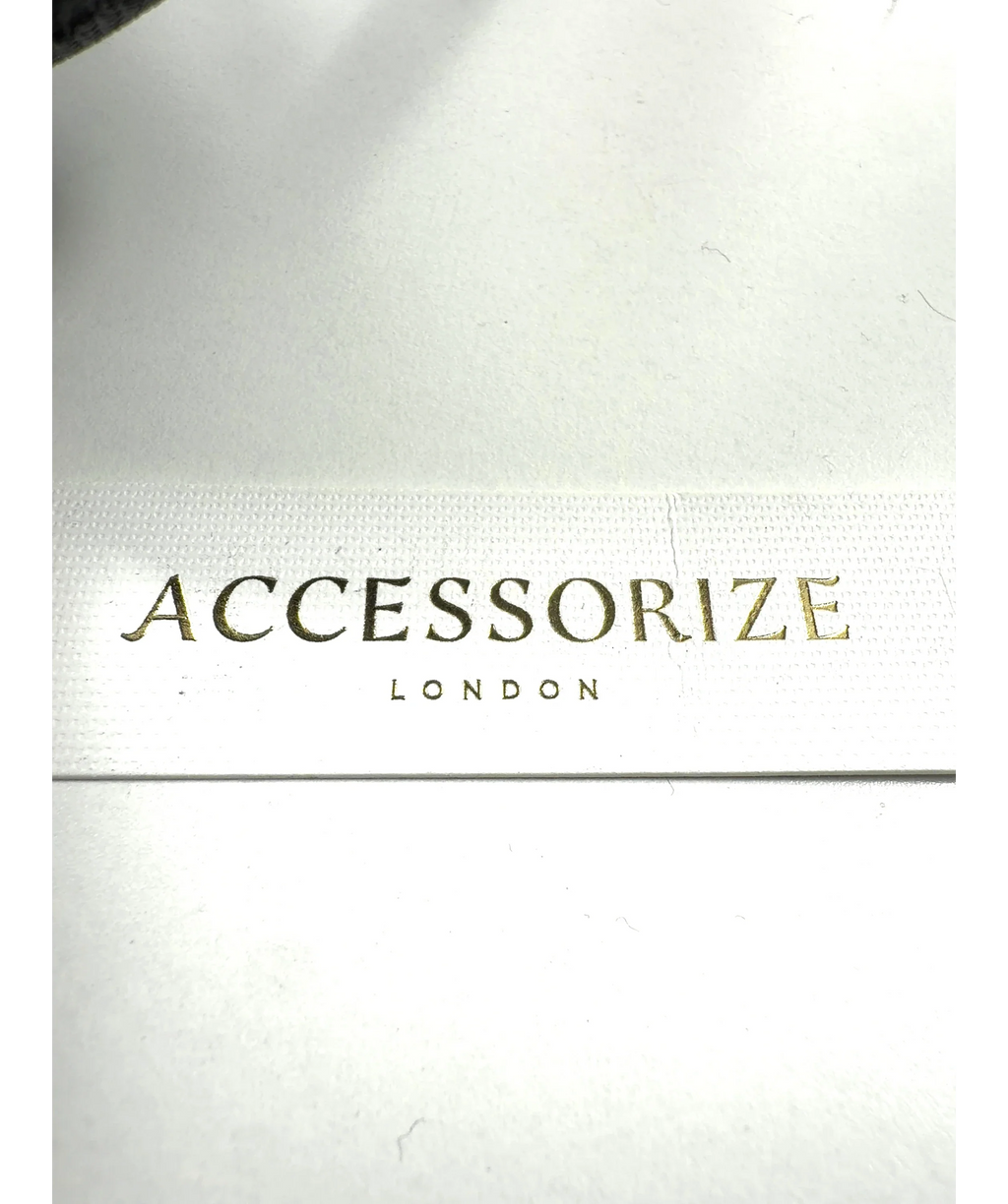 Accessorize Black Structured Disc Bow Fascinator — detail