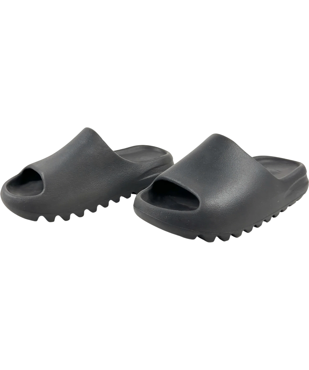 adidas Black Yeezy Slide Onyx, size UK 6 EU 39 👠 — label