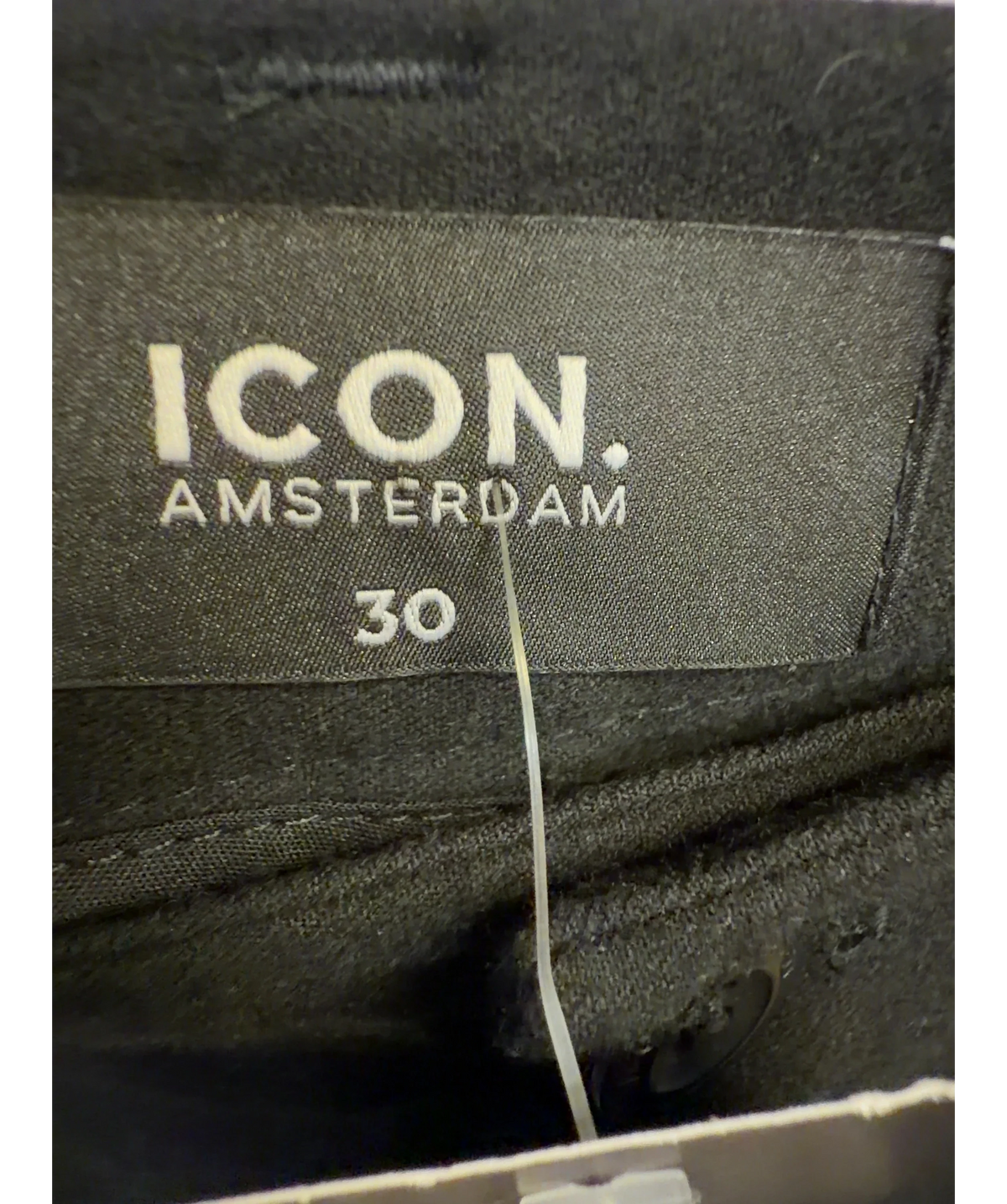 Icon Amsterdam Black Colour, size W30 — care label