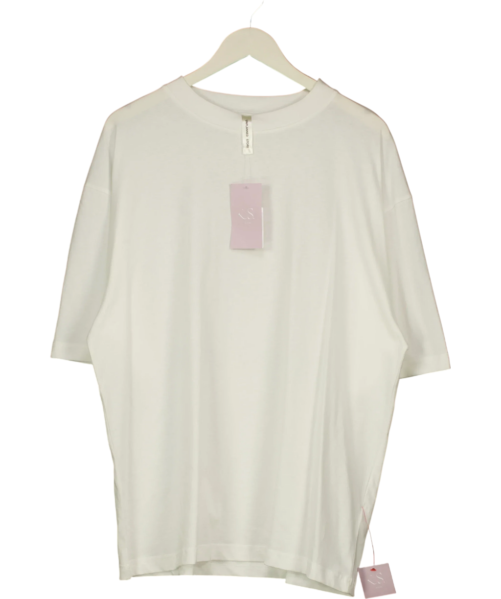 US Store White About Us Graphic Tee, size UK M — front