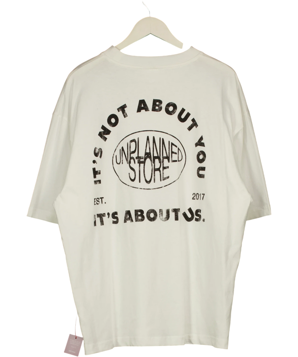 US Store White About Us Graphic Tee, size UK M — back