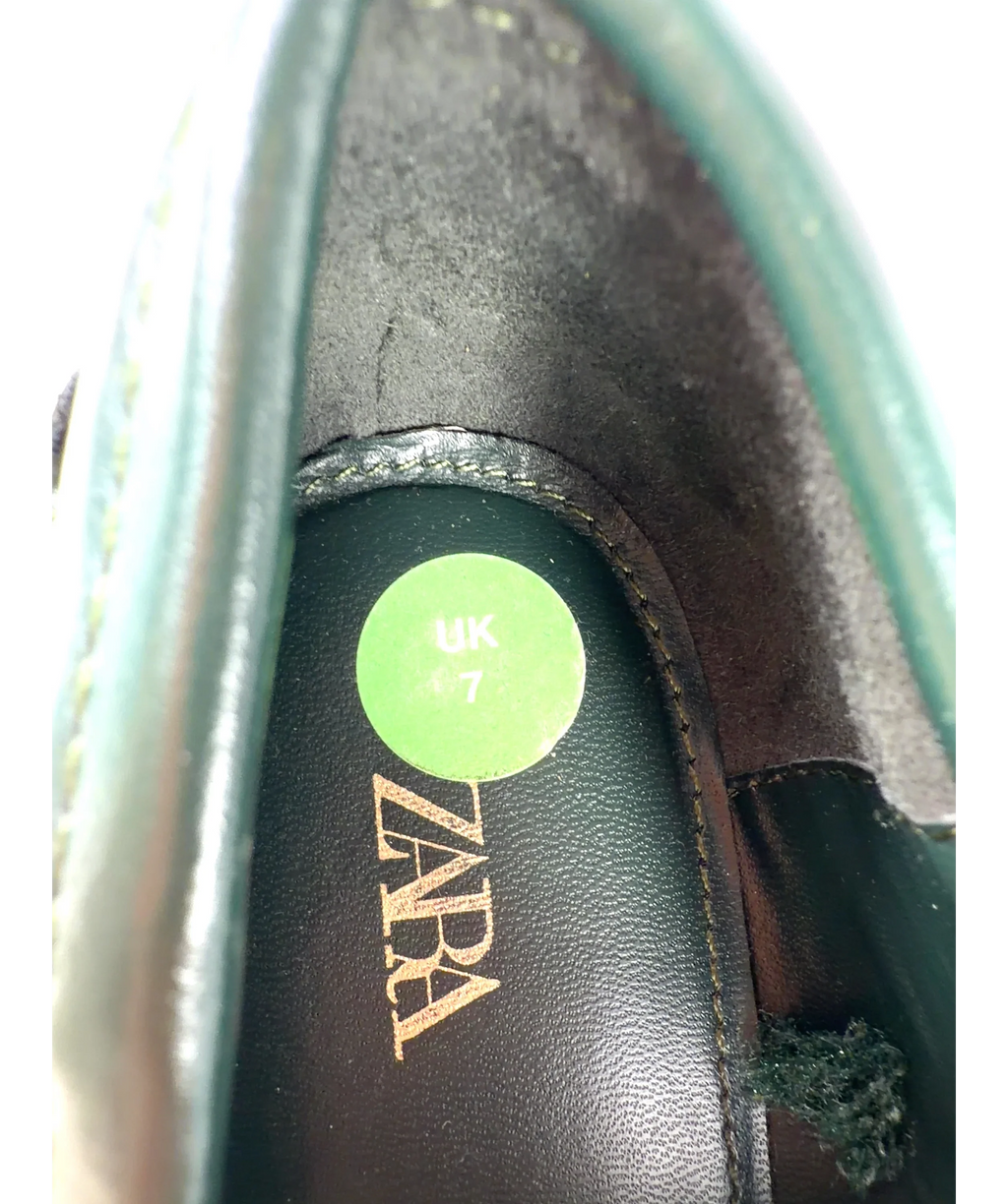 ZARA Green Colour, size UK 7 EU 40 👠 — fabric detail