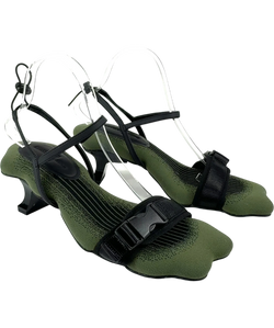 Charles & Keith Green Colour, size UK 7 EU 40 👠 — front