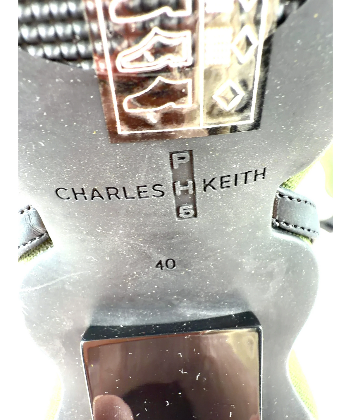 Charles & Keith Green Colour, size UK 7 EU 40 👠 — care label