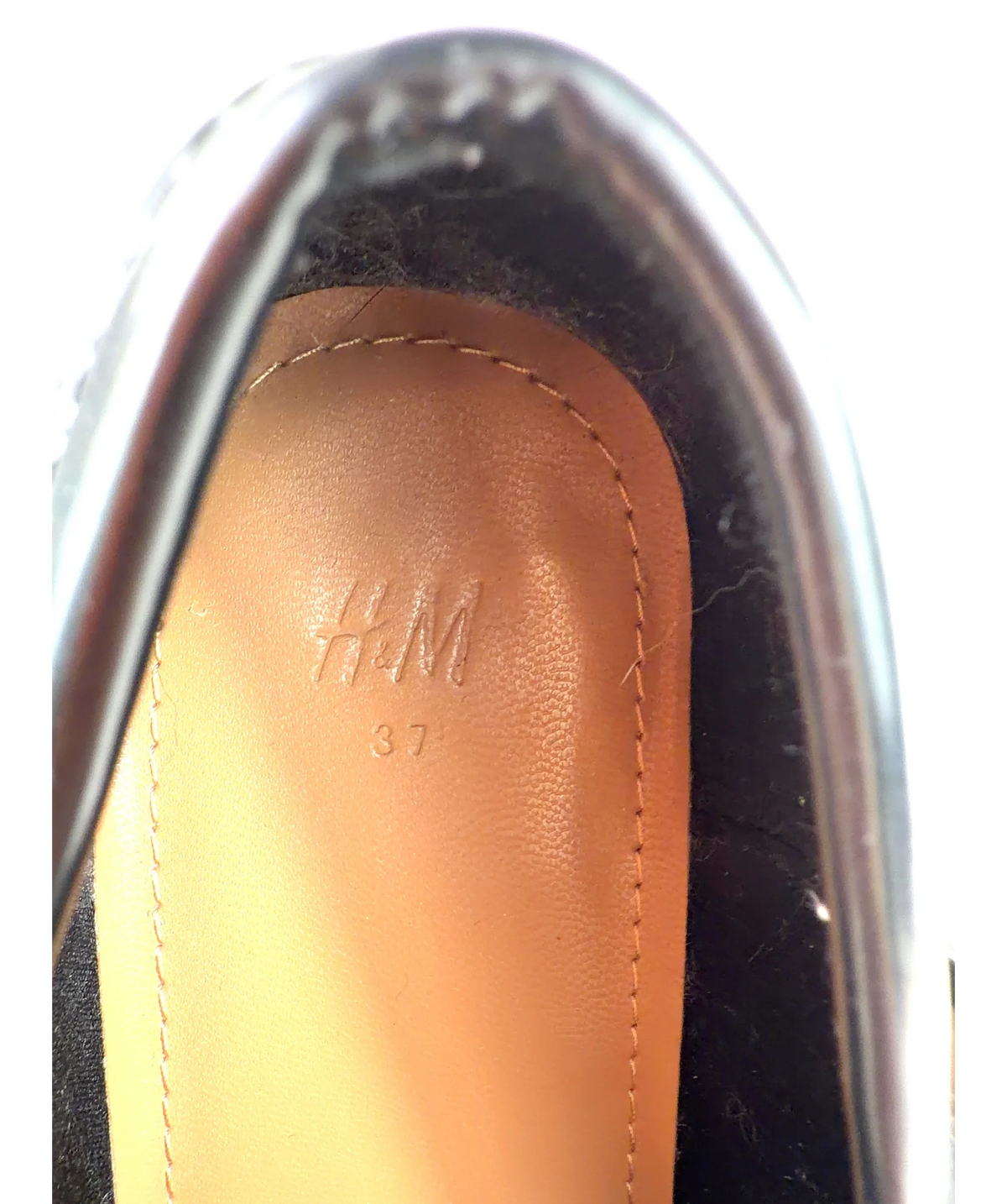 H&M Black Colour, size UK 4 EU 37 👠 — care label