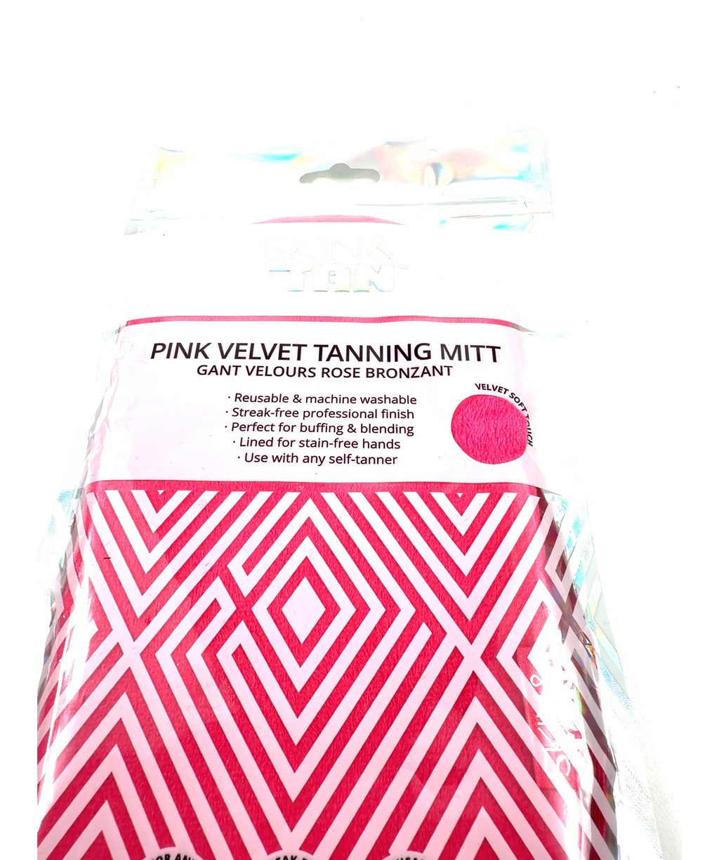 Skin SKIN Pink Velvet Tanning Mitt — detail
