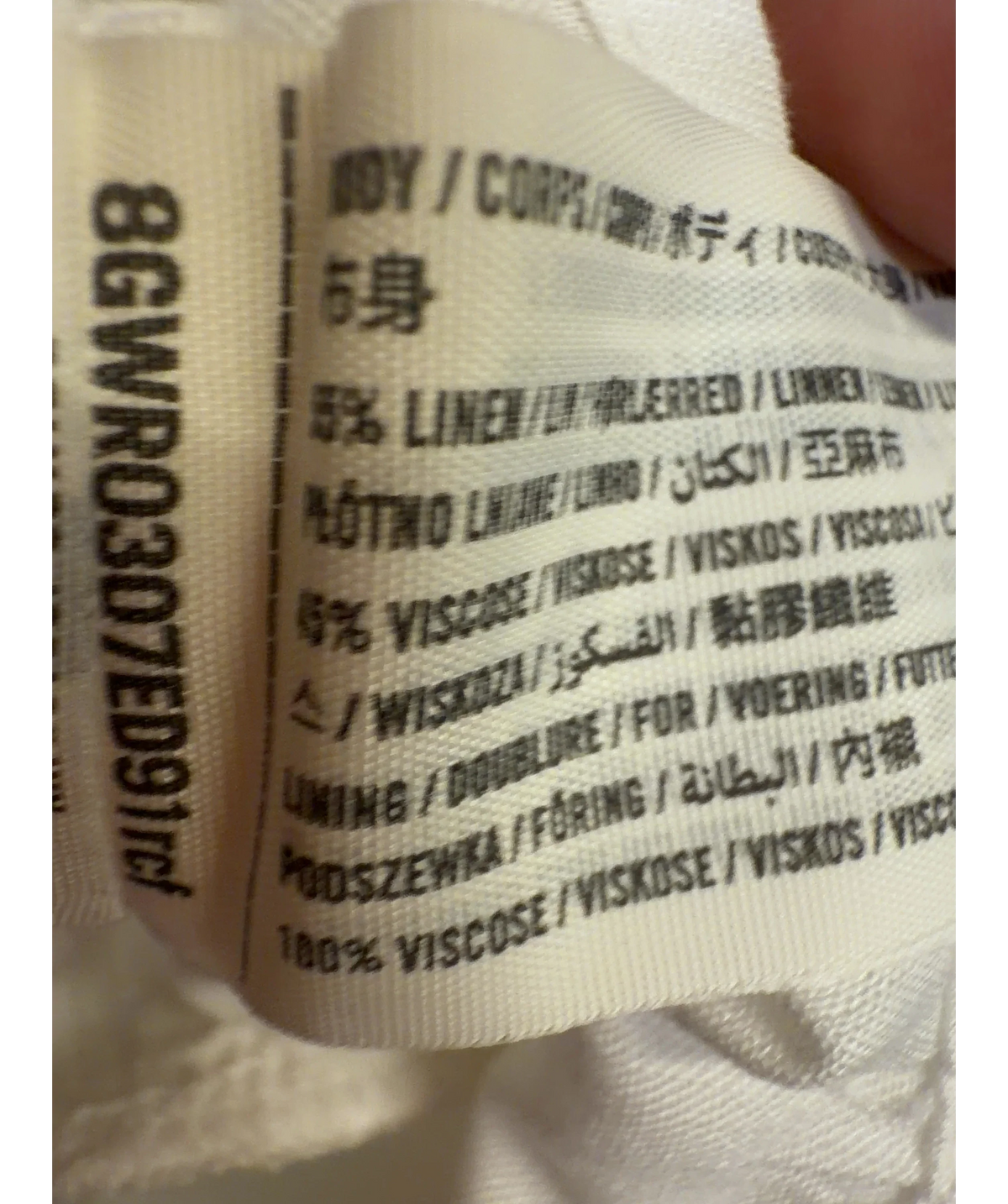 ABERCROMBIE & FITCH White Colour, size W24 — label