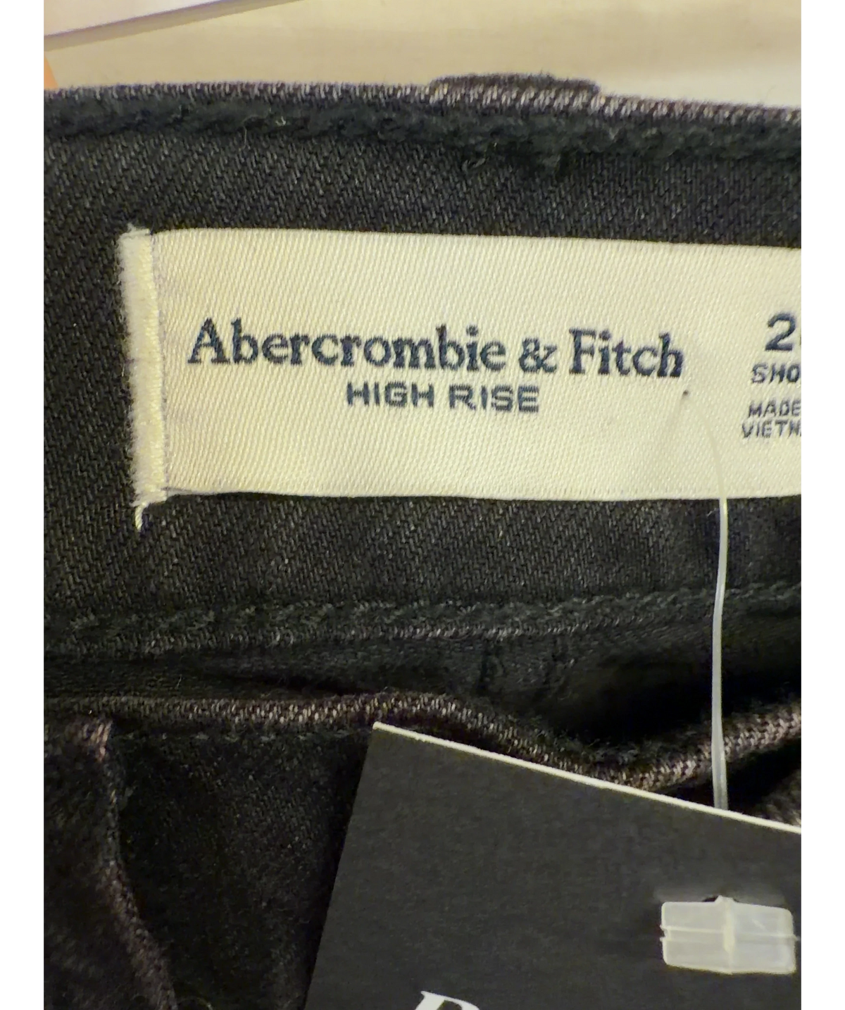ABERCROMBIE & FITCH Black High Rise 90s Straight Jeans, size W26 — detail