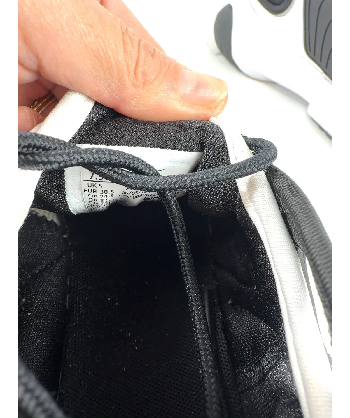 Nike Black Colour, size UK 5 EU 38 👠 — fabric detail