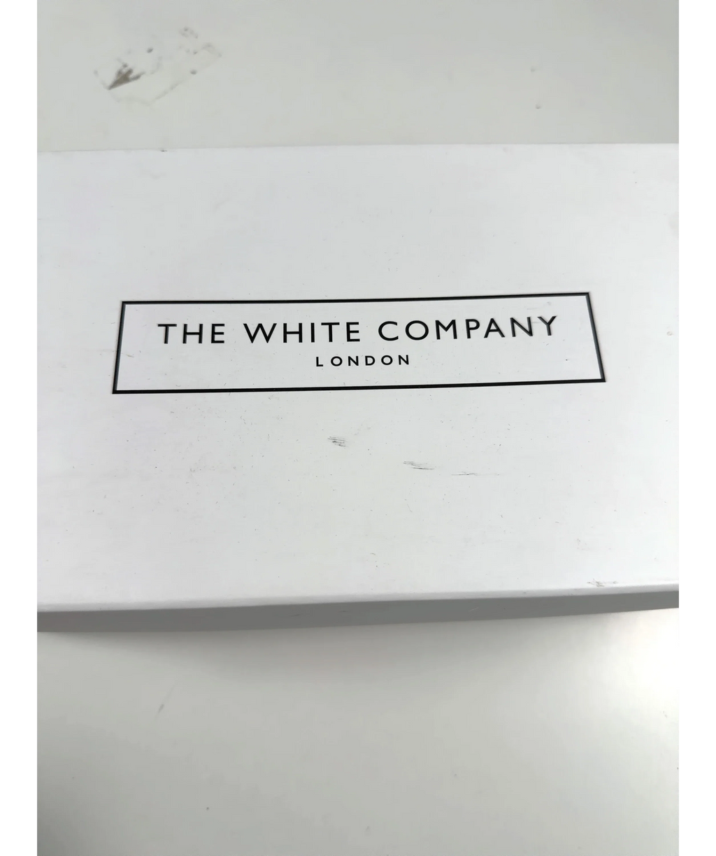 The White Company cream RUCHED LEATHER LOAFER, size UK 7.5 EU 41.5 👞 — care label