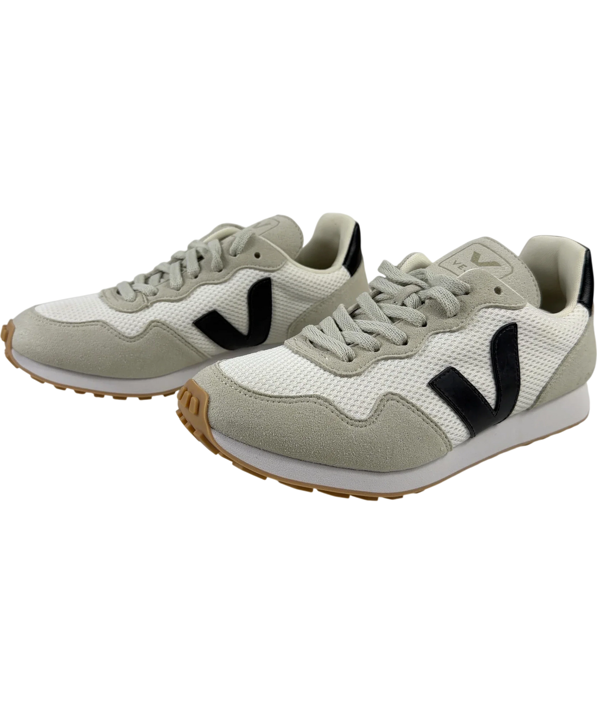 VEJA White SDU Alveomesh, size UK 6 EU 39 👠 — label