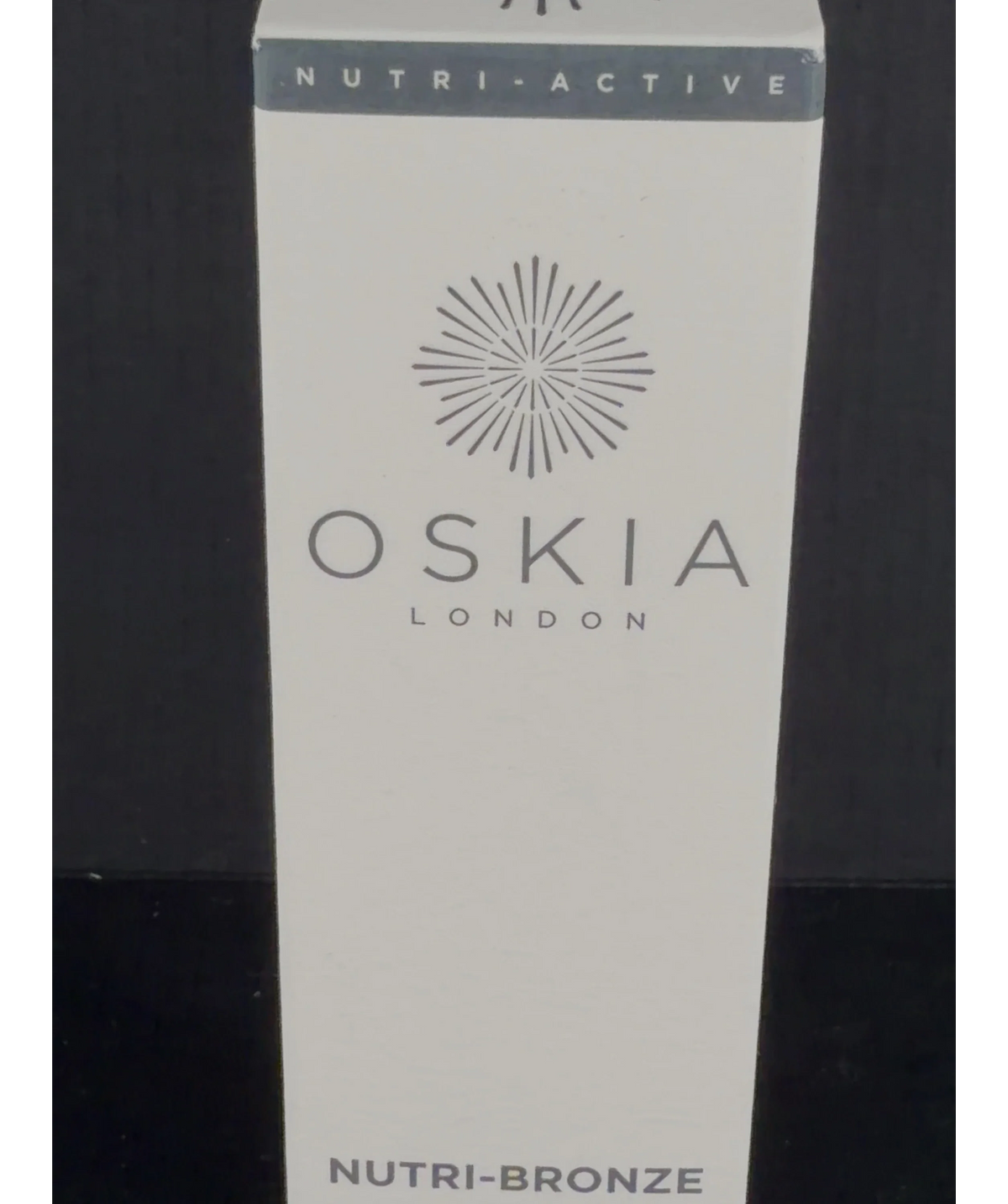 Oskia Universal Nutri-Bronze Adaptive Sheer Tinted Serum, size 30ml — label