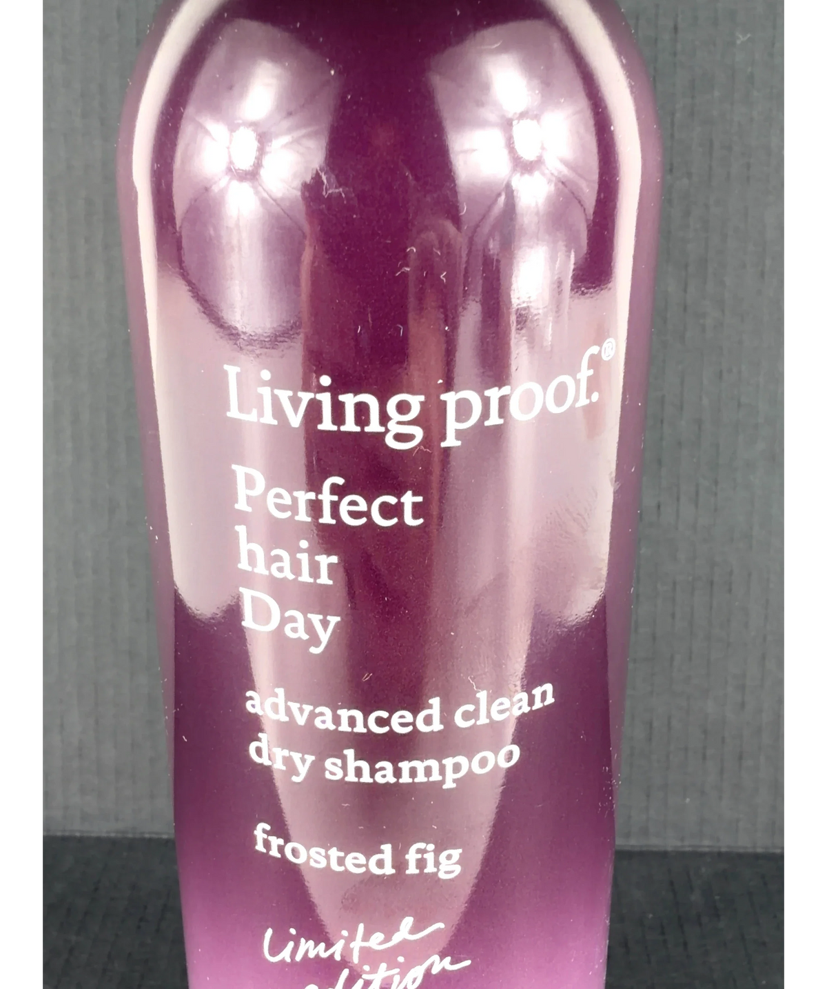 Living Proof frosted fig Perfect hair Day, size 198ml — label
