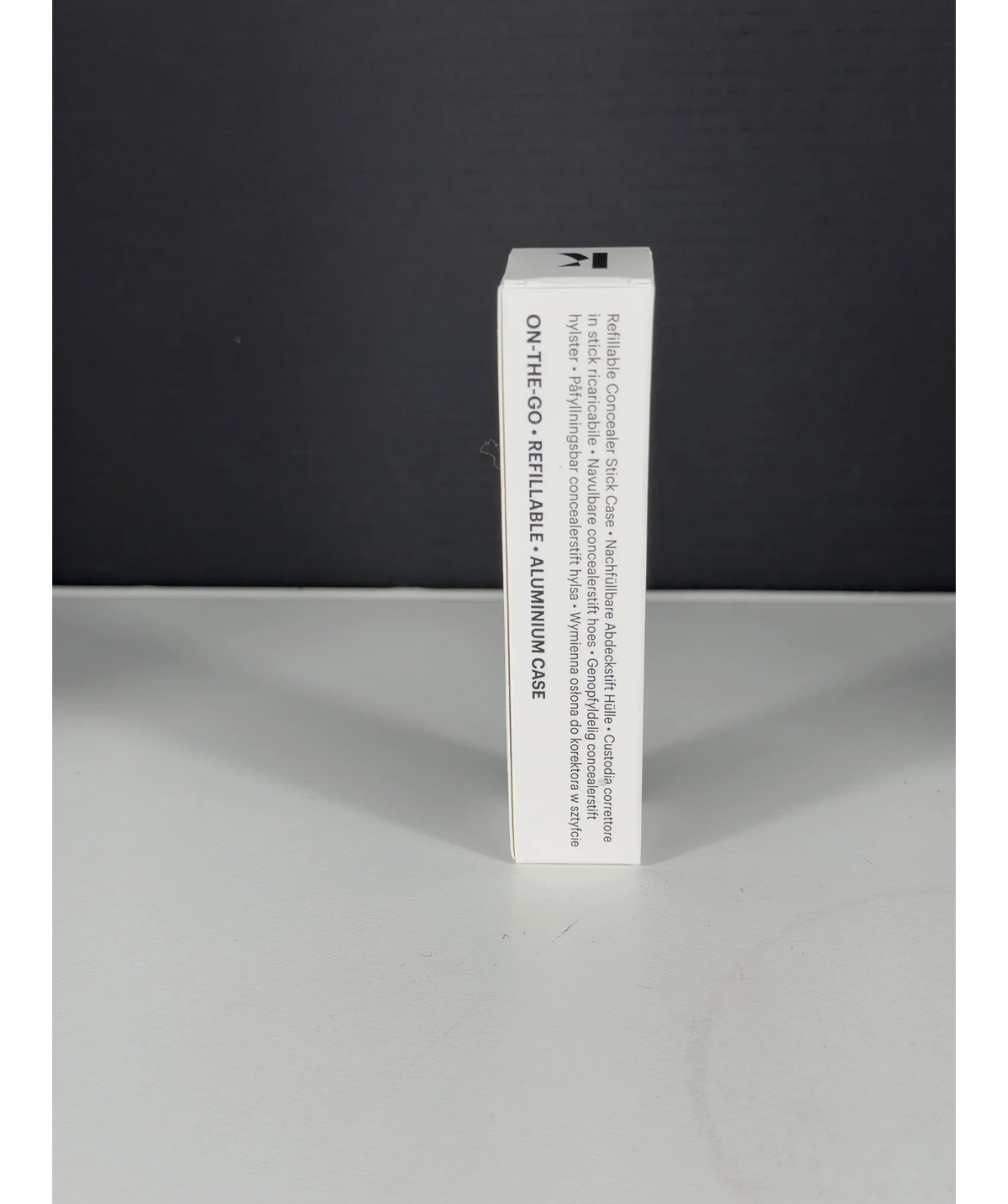 kess Refillable Concealer Stick Case, size 1 — detail