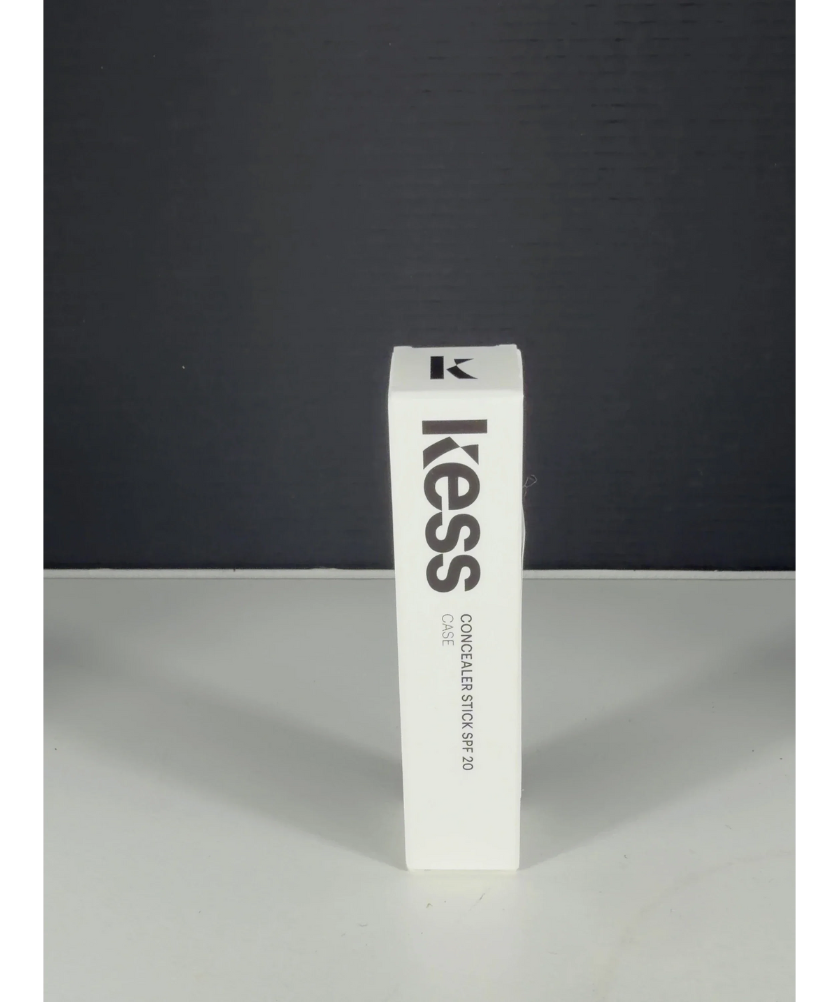 kess Refillable Concealer Stick Case, size 1 — label